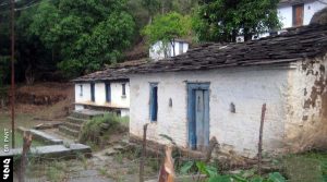 पलायन का दुष्चक्र